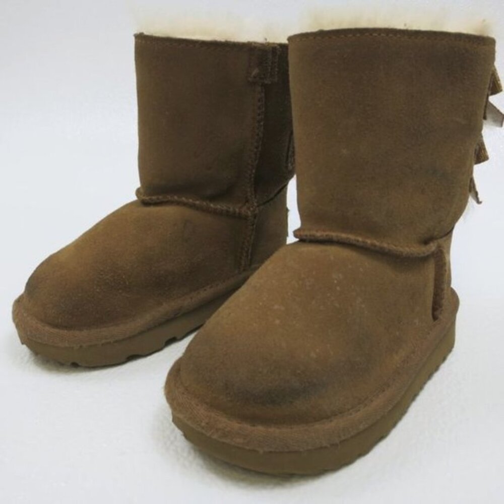 UGG Australia Bailey Bow II Star Gold Toddler Childs Childs Footwear Girls sz 7